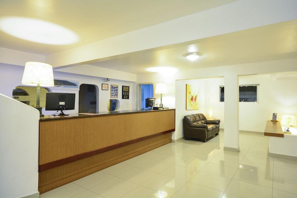 Wembley Inn Hotel أوباتوبا المظهر الخارجي الصورة