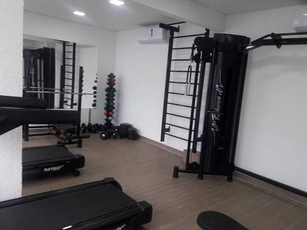 Wembley Inn Hotel أوباتوبا المظهر الخارجي الصورة