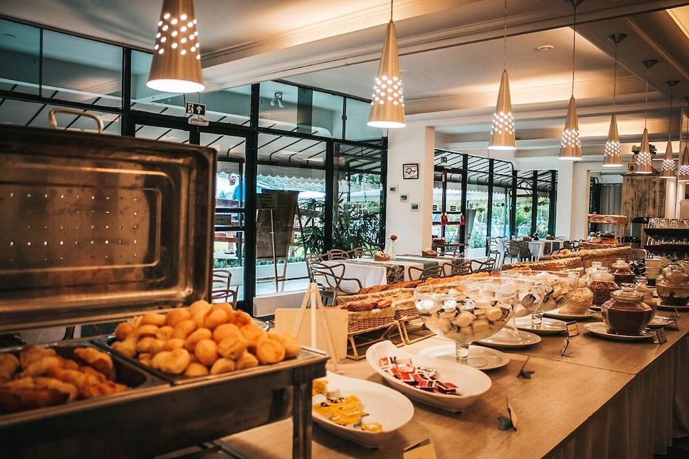 Wembley Inn Hotel أوباتوبا المظهر الخارجي الصورة