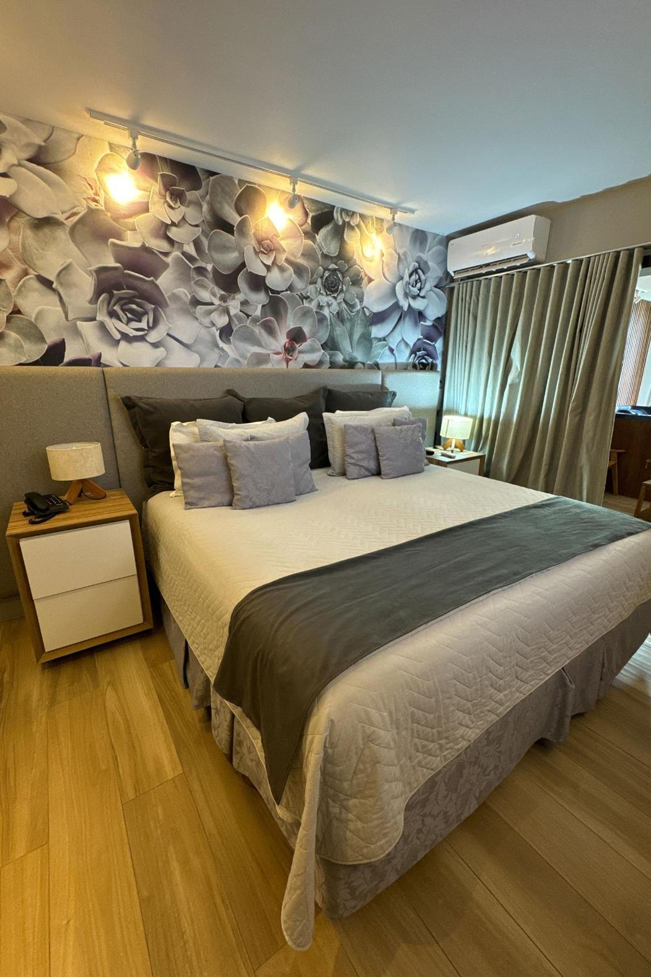 Wembley Inn Hotel أوباتوبا المظهر الخارجي الصورة